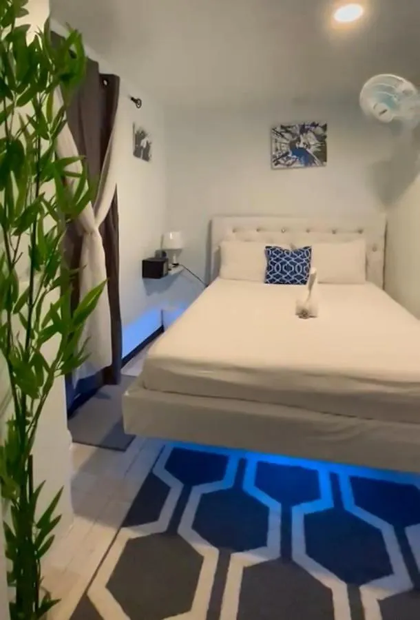 Blue Royalty location