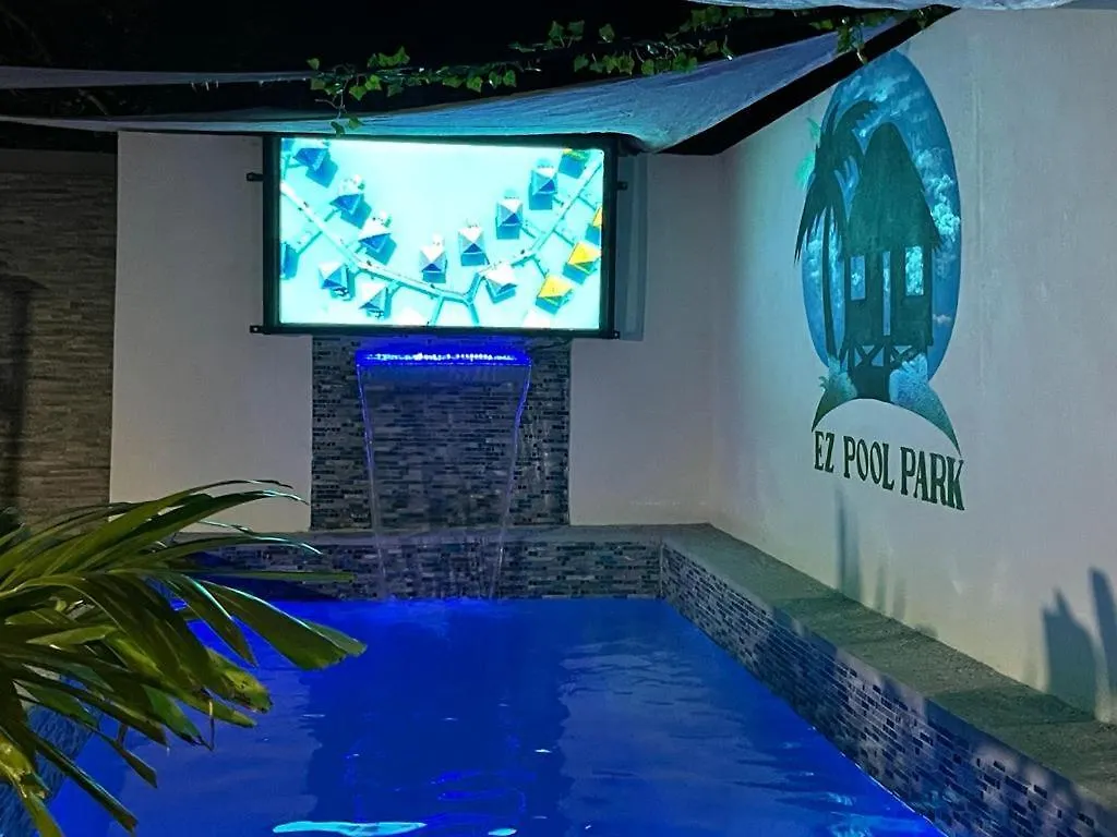 Blue Royalty Bed & Breakfast Portmore 0*,  Jamaica